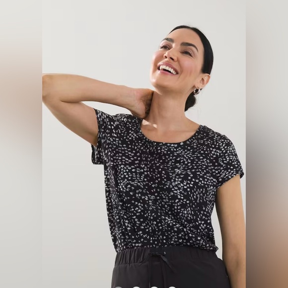 Chico's Tops - Chico’s | Zenergy Printed Shirttail Tee- Size M (1)